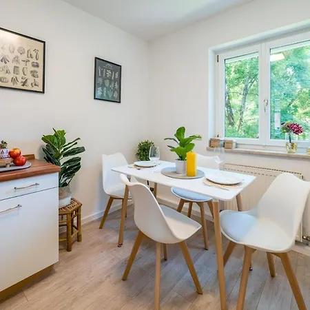 Apartmán Og2 R - Wunderschoene 80m2 3-zimmer Naehe Salzburg Freilassing