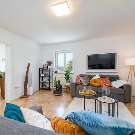 Og2 R - Wunderschoene 80M2 3-Zimmer City Wohnung Naehe Salzburg *